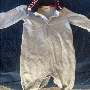 Gucci Gray Kids Footie with Black Collar
